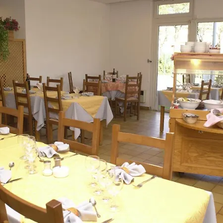 La Roseraie - & Restaurant Fontenay-aux-Roses